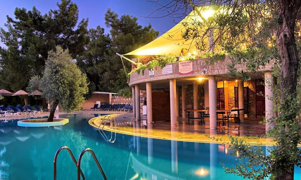 Ora Holiday Village Resort Torba